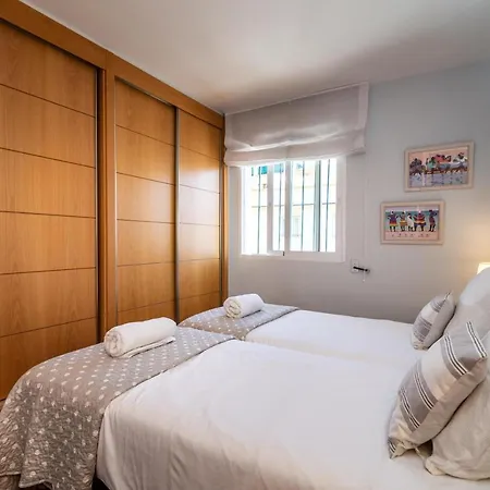 Holiday home Marbellamar Whispers Of Sun And Sea Breeze *