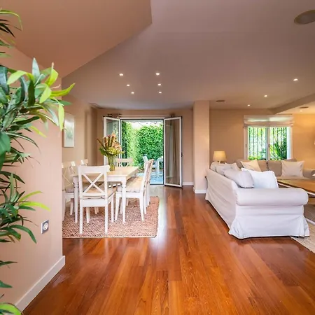 Marbellamar Whispers Of Sun And Sea Breeze Holiday home